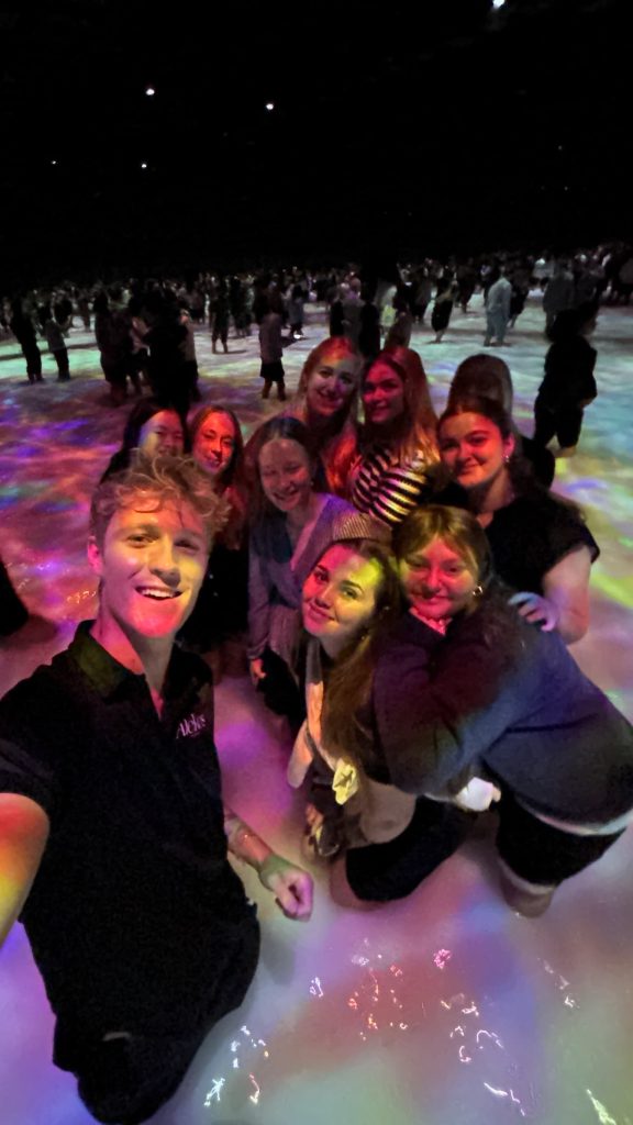 Teamlab Planets