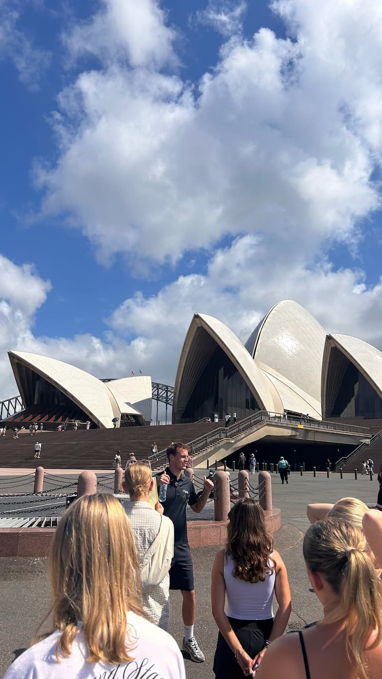 Australien
